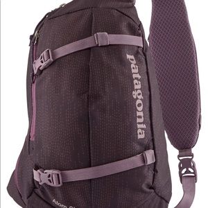 Patagonia Adam 8L Sling bag NWT